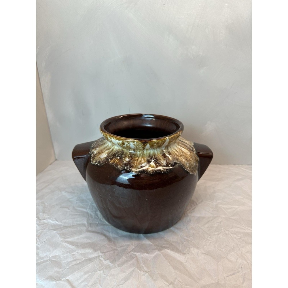 Vintage Roseville USA Pottery Brown Drip Glaze Bean Pot 6x8.5" unmarked